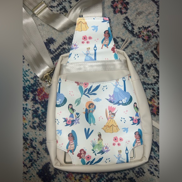 Petunia Pickle Bottom Disney Princess Courage and Kindness Criss-cross sling bag - Picture 5 of 12